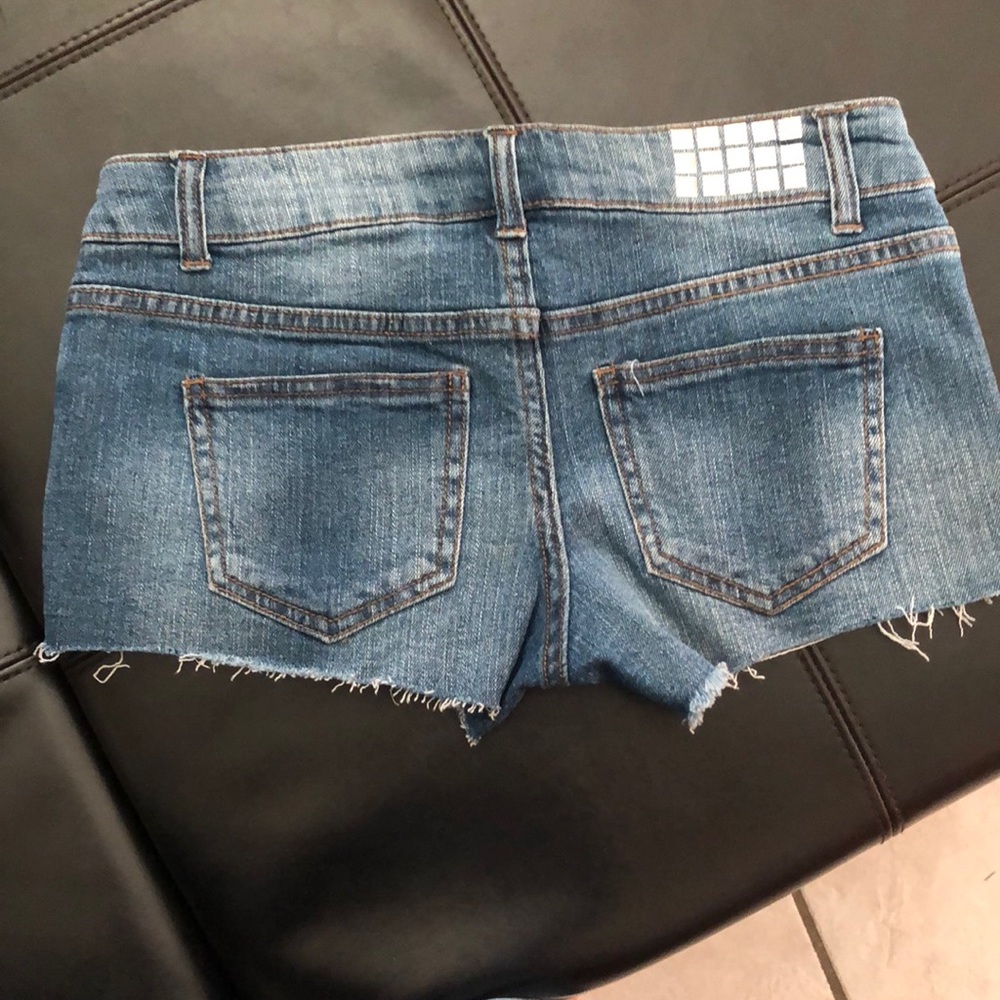 CP Jeans - Picture 2 of 5